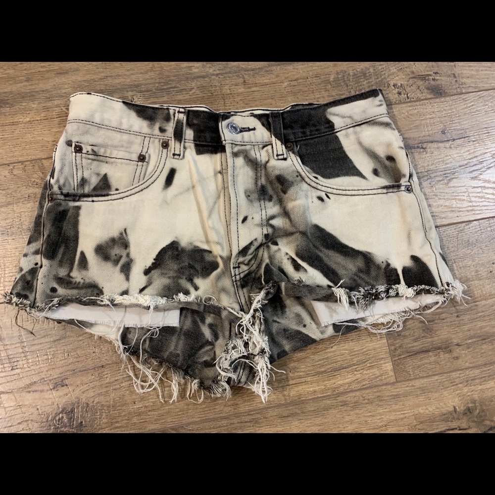 Levi Acid Washed Shorts